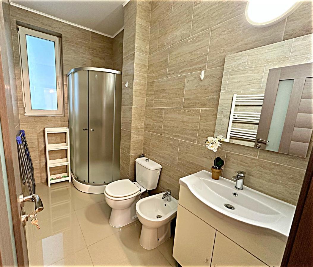 Hezo Sunshine Studio And Apartment Năvodari Exterior foto